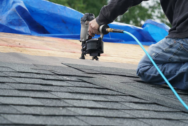 Best Best Roofing Contractors  in English, IN